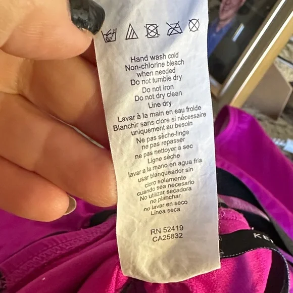 Kenneth Cole New York Magenta and Black One-Piece Swimsuit XL - Picture 11 of 11